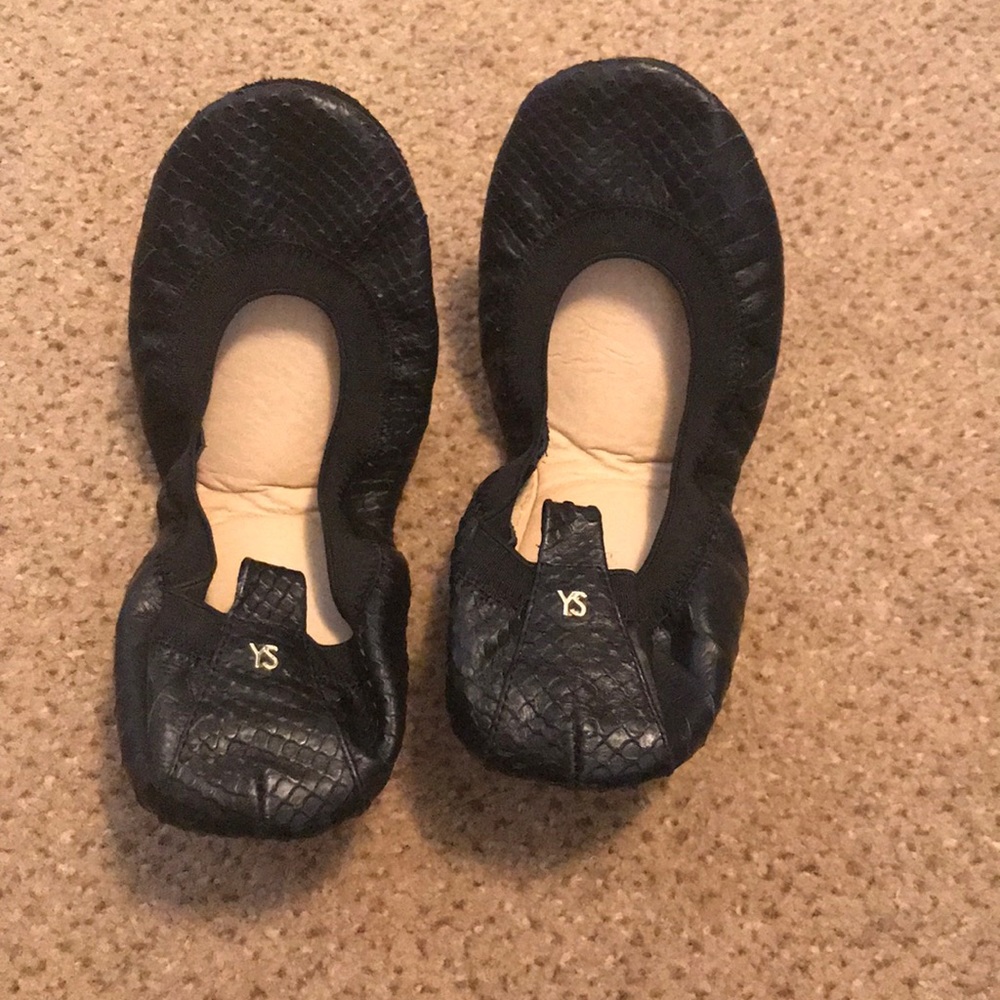 Yosi Samra slip on flats
